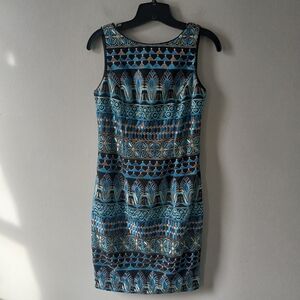 White House Black Market Women's Size 2 Sheath Dress Knee Length Embroidered Zip